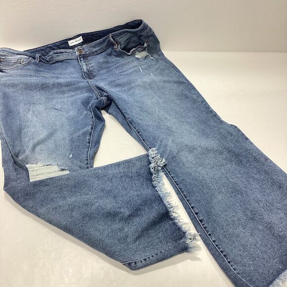 Lane Bryant Distressed Jeans Mid-Rise Flare Signature Fit Flex Magic 28 - Picture 2 of 12